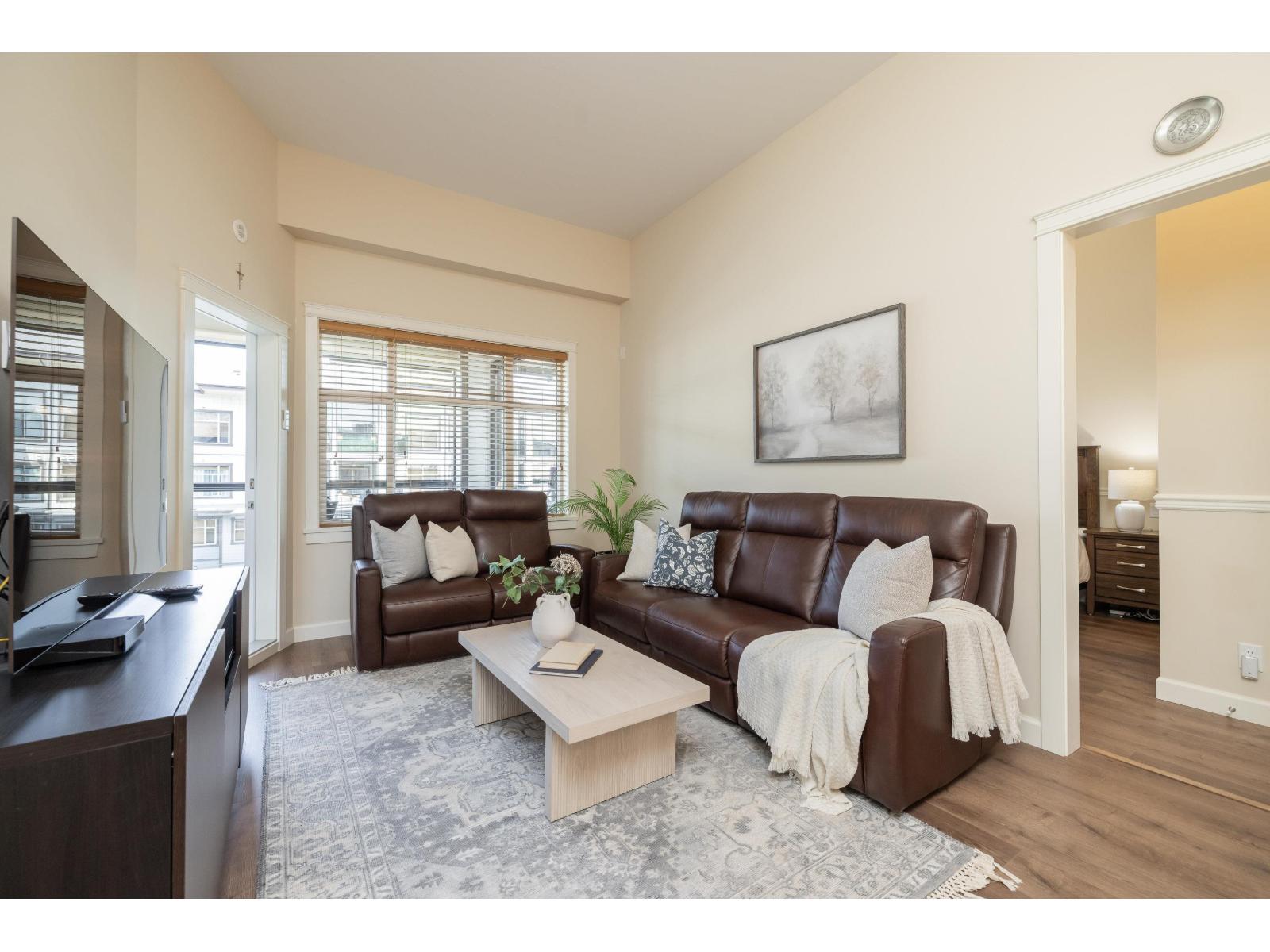 609 20325 85 Avenue Property Photo 13