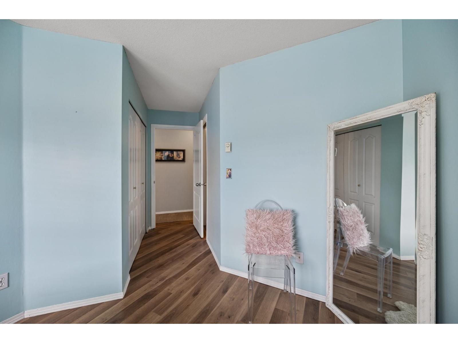 406 5765 Glover Road Property Photo 13