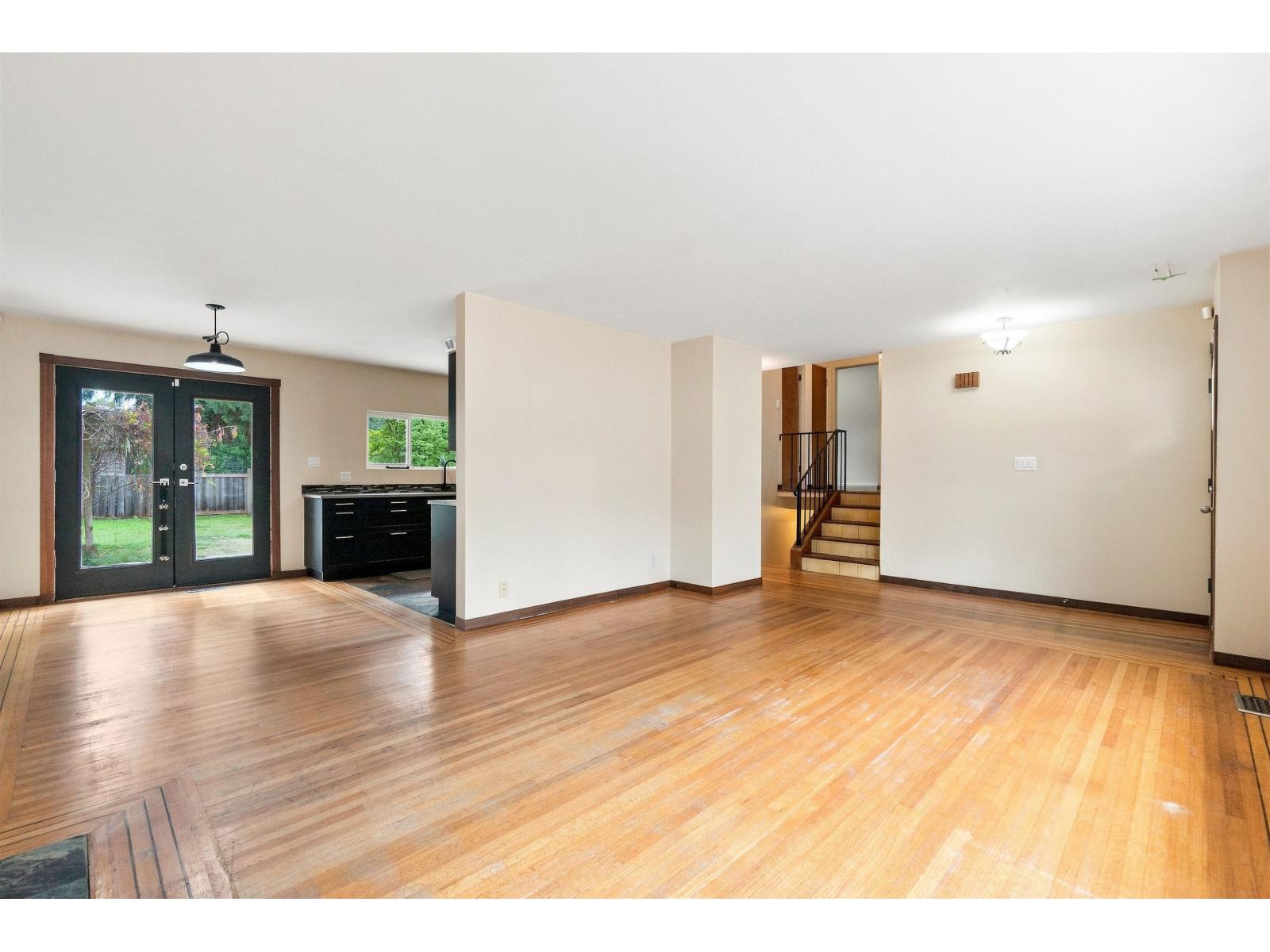 11530 95a Avenue Property Photo 3