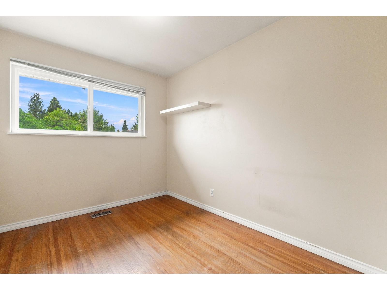 11530 95a Avenue Property Photo 12