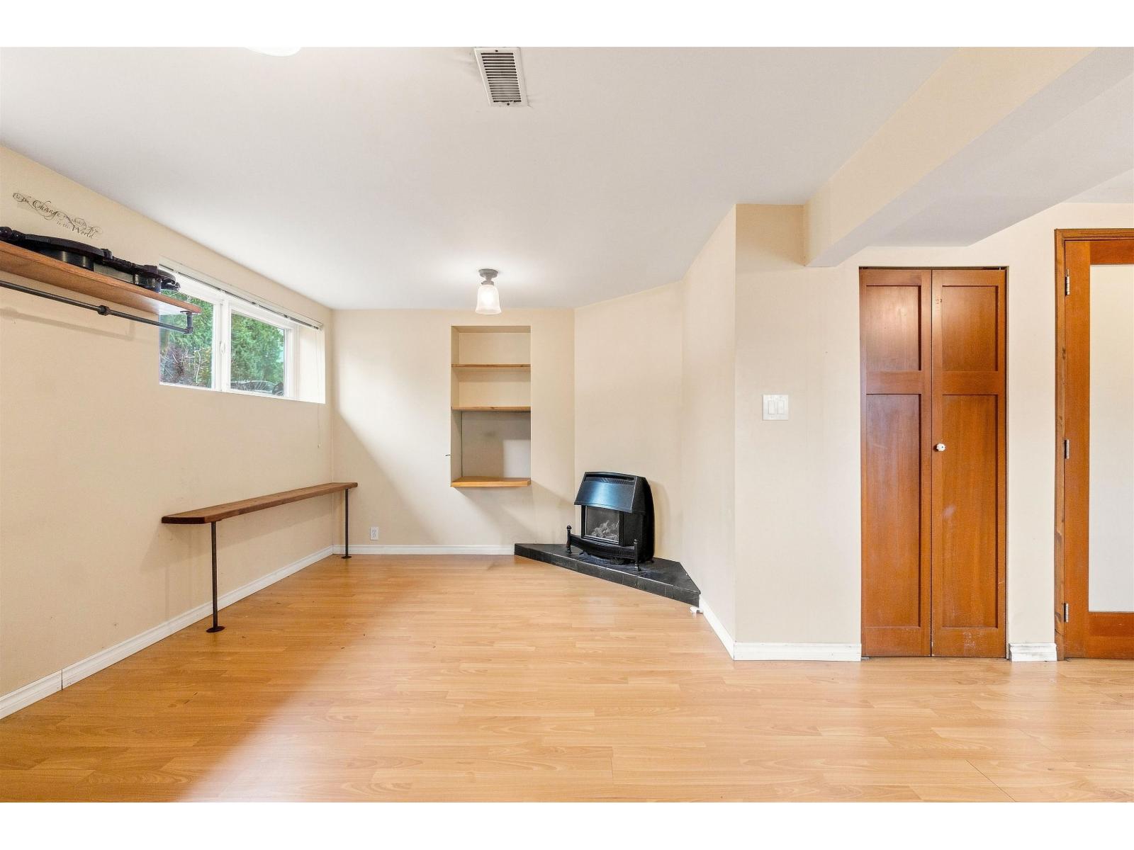 11530 95a Avenue Property Photo 18