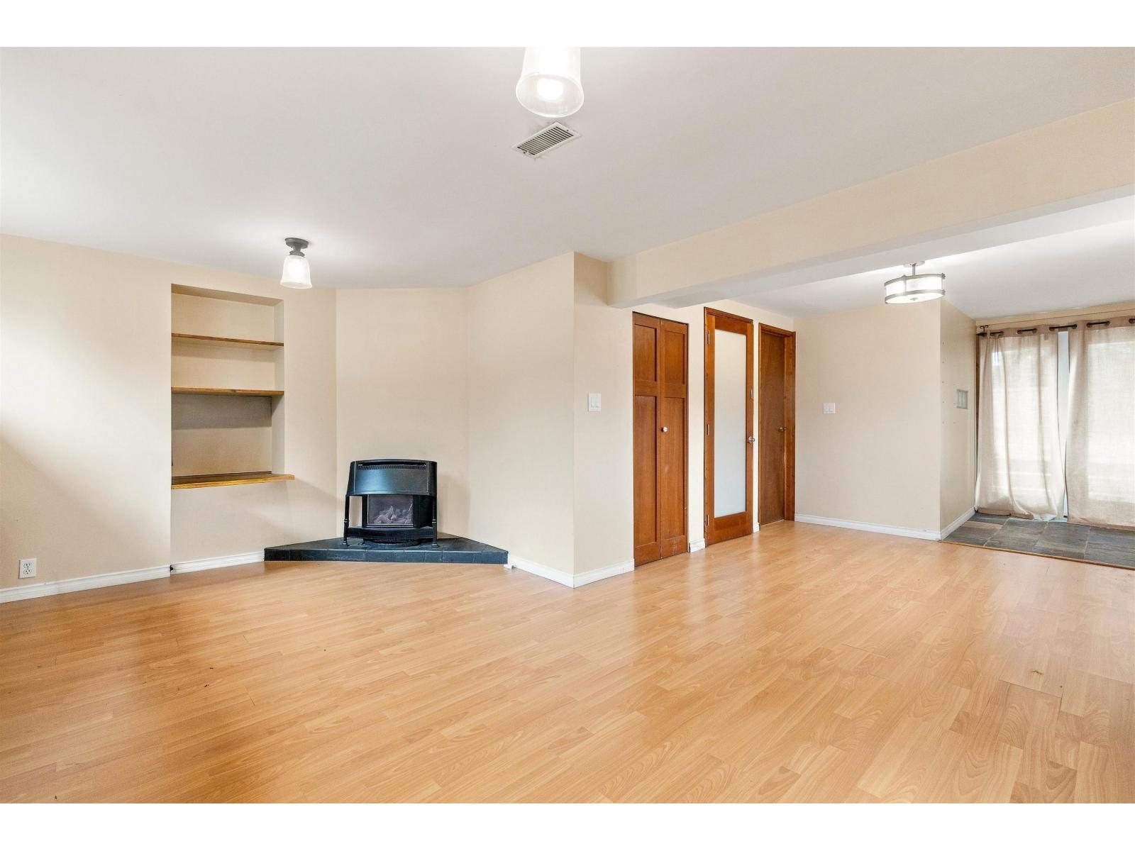 11530 95a Avenue Property Photo 21