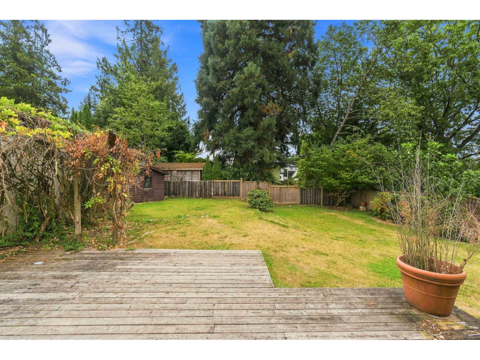 11530 95a Avenue Property Photo 28