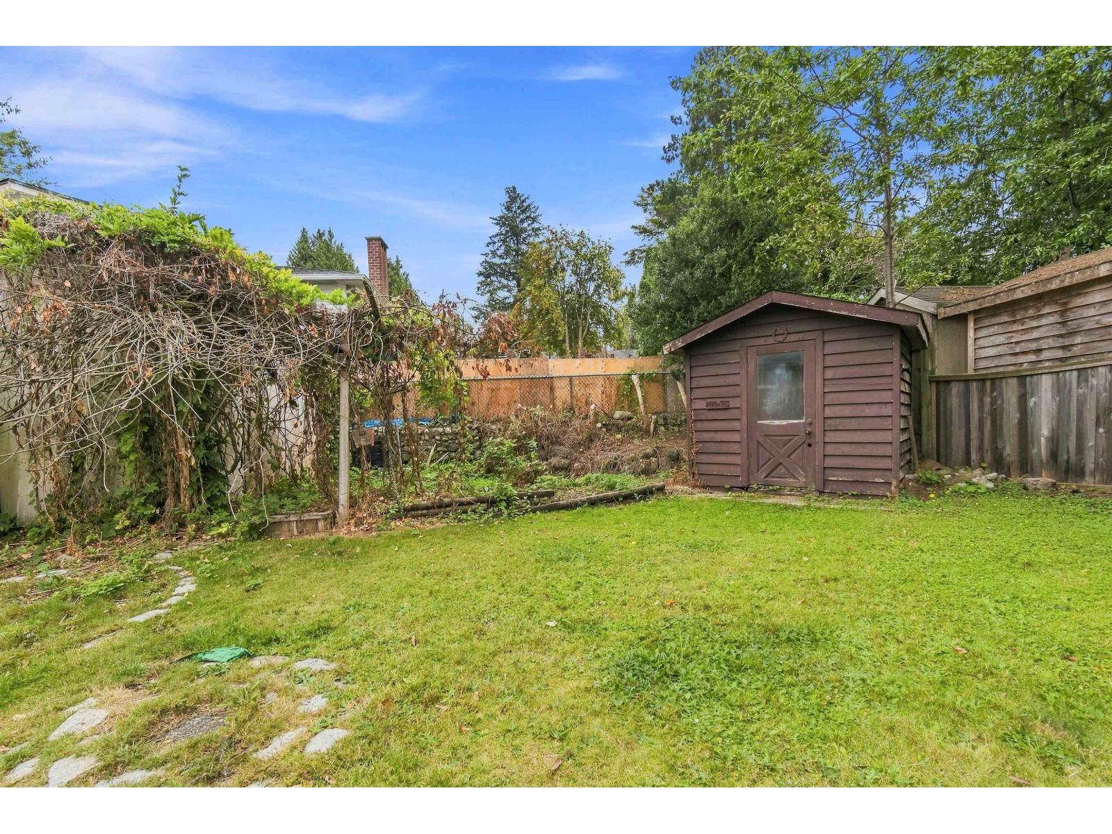 11530 95a Avenue Property Photo 34