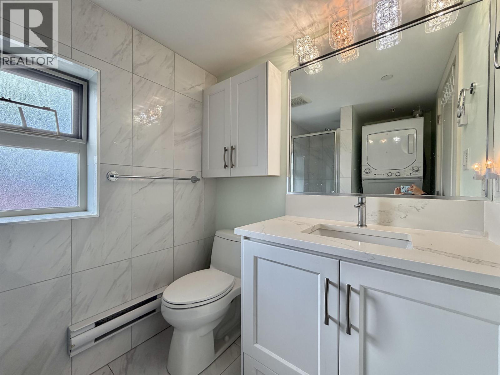 582 E 57th Avenue Property Photo 11