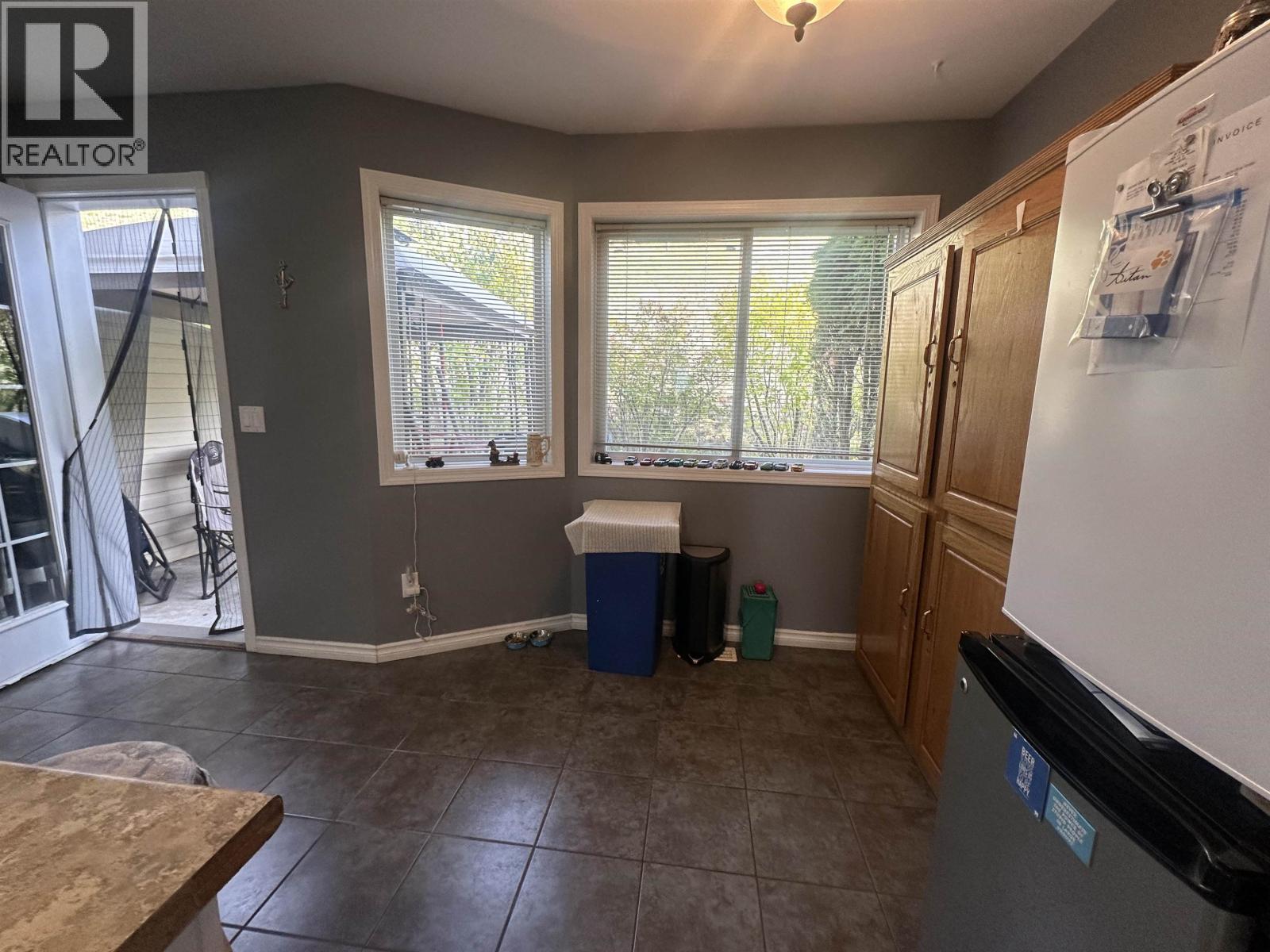 54 350 Pearkes Drive Property Photo 6