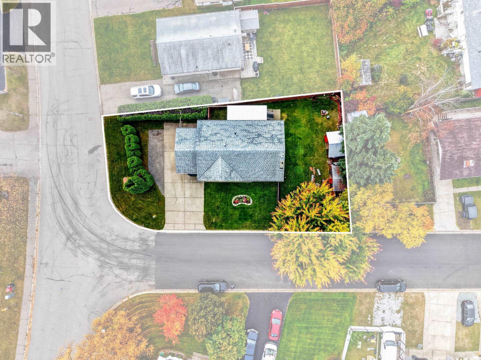4203 Carrier Avenue Property Photo 3