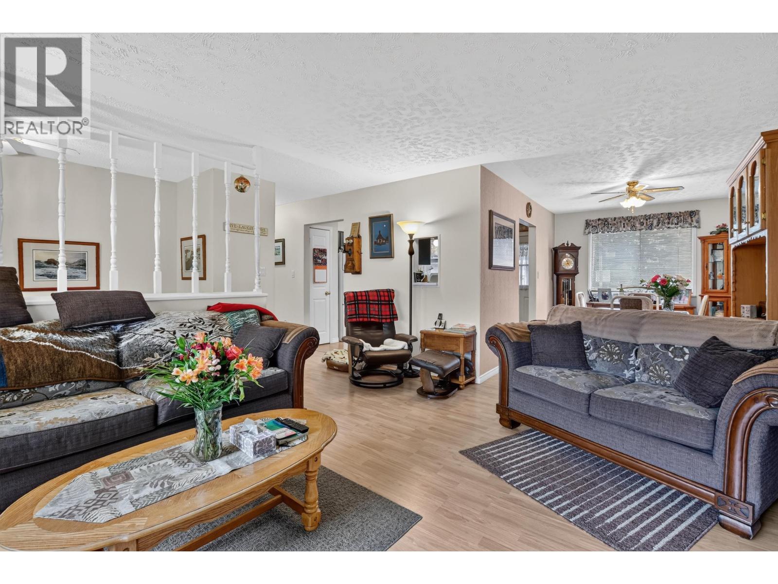 4203 Carrier Avenue Property Photo 7