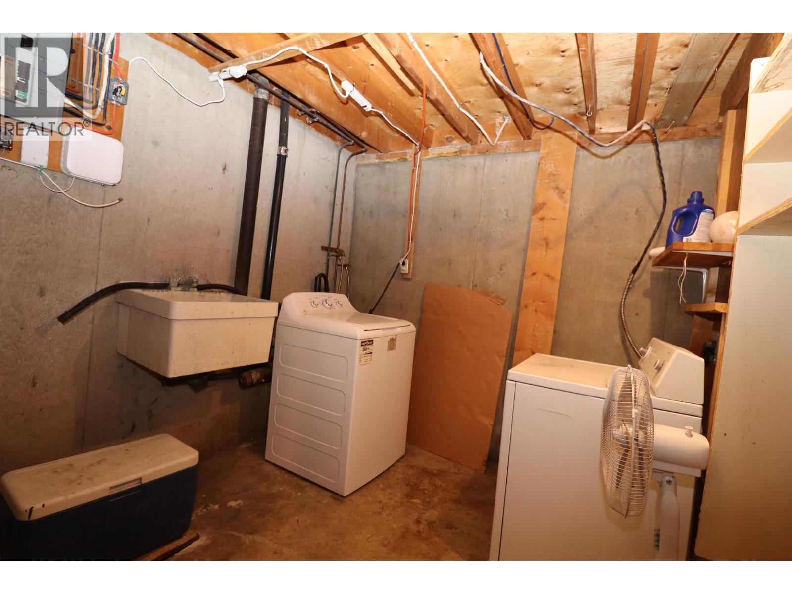 2114 Strathcona Avenue Property Photo 14