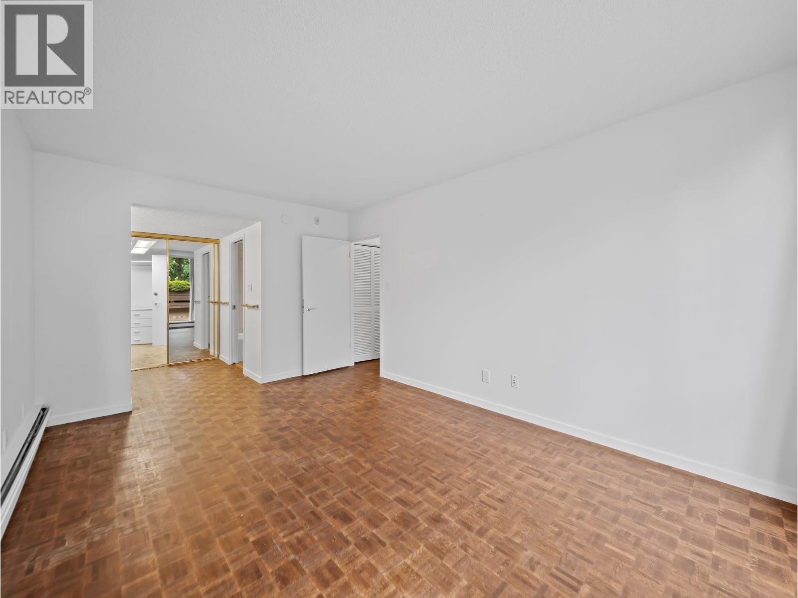 106 4900 Cartier Street Property Photo 20