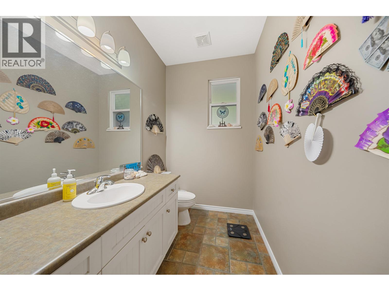 24111 102b Avenue Property Photo 21