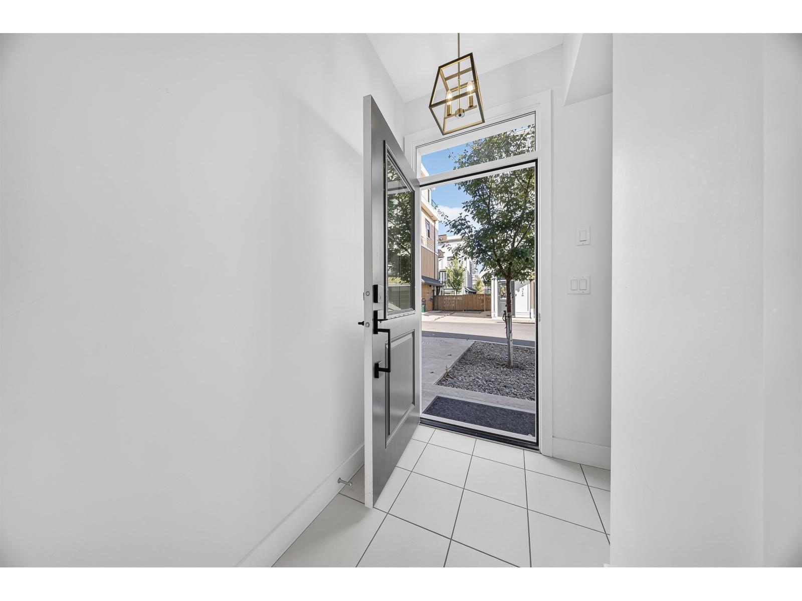 46211 Promontory Road #209 Property Photo 9