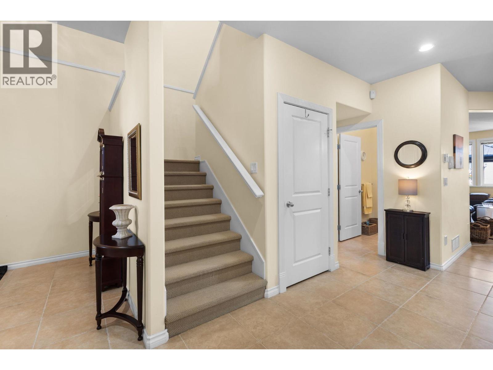A 2484 Nile Gate Property Photo 17