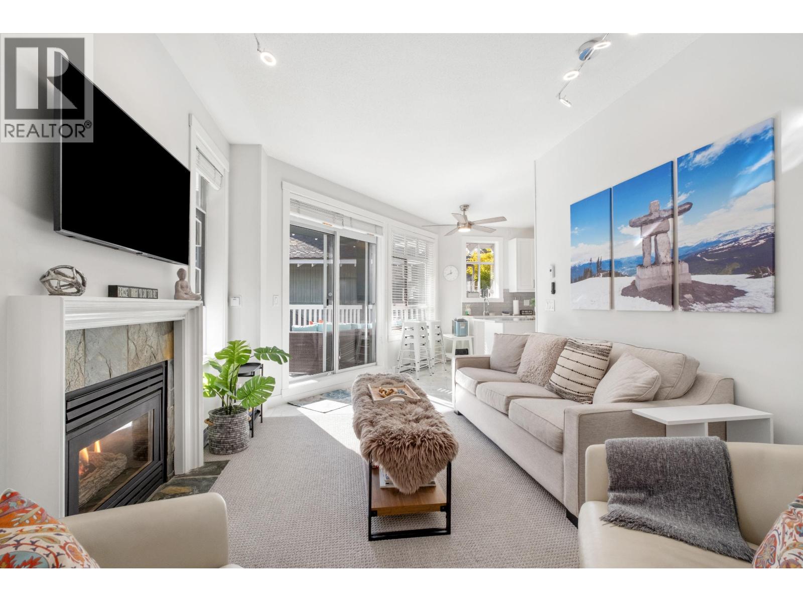 311 4405 Blackcomb Way Property Photo 9