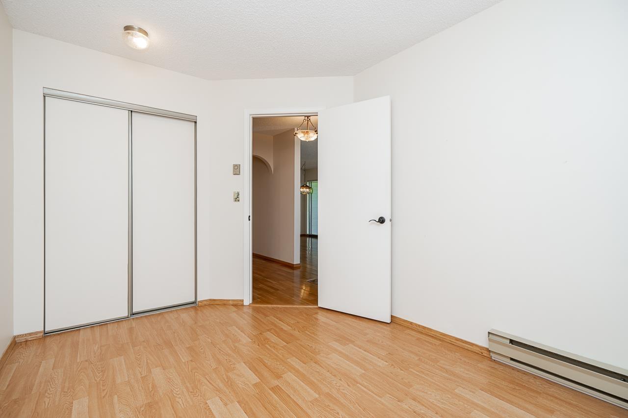 2 14217 18a Avenue Property Photo 29