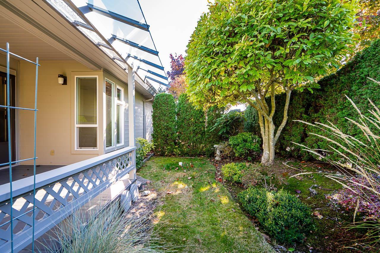 2 14217 18a Avenue Property Photo 34