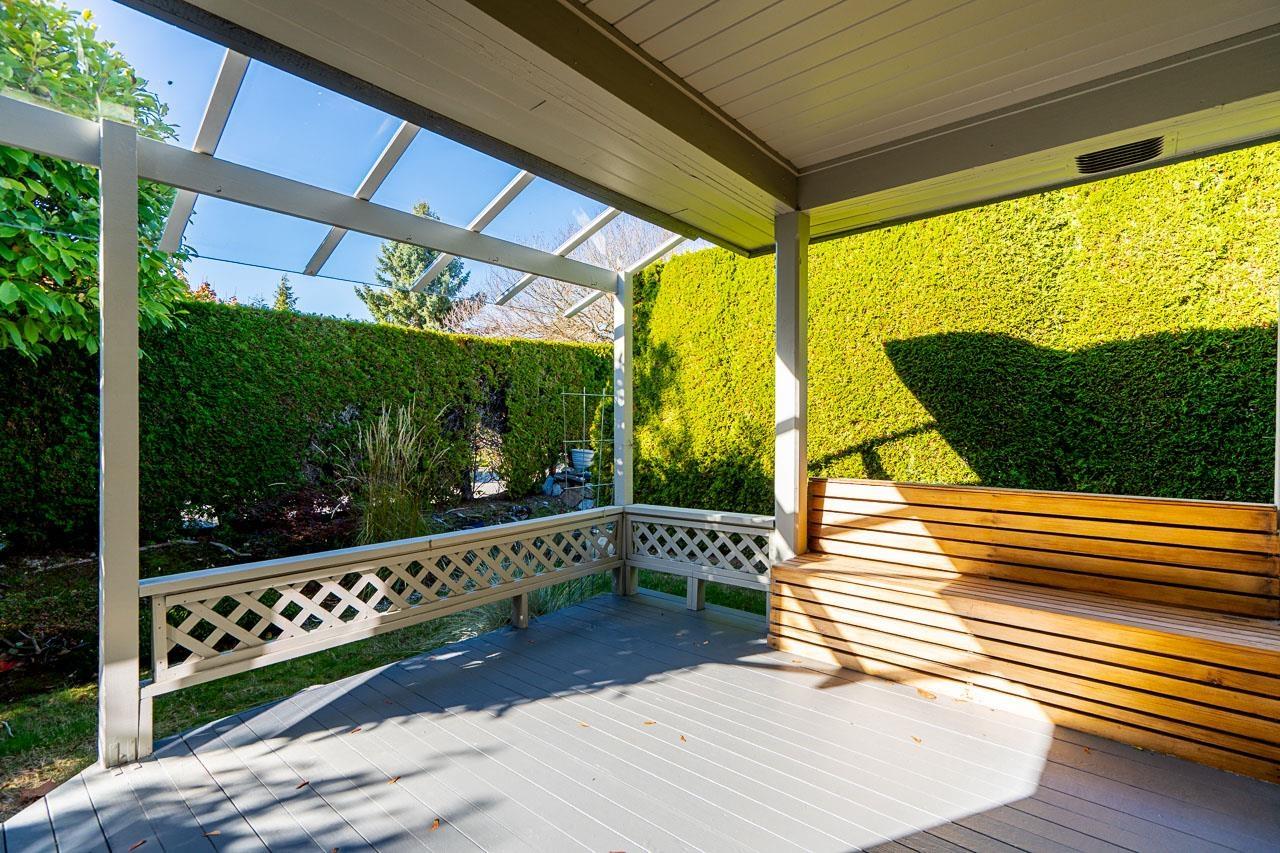 2 14217 18a Avenue Property Photo 39