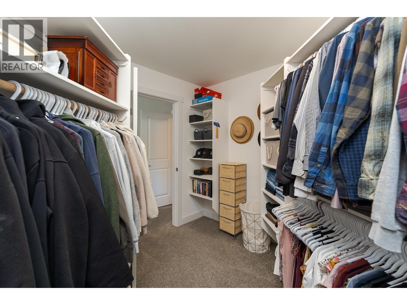 7661 Creekside Way Property Photo 21