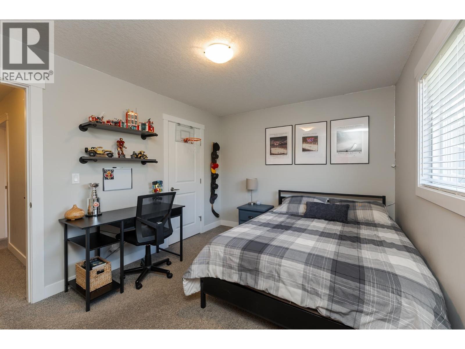 7661 Creekside Way Property Photo 31