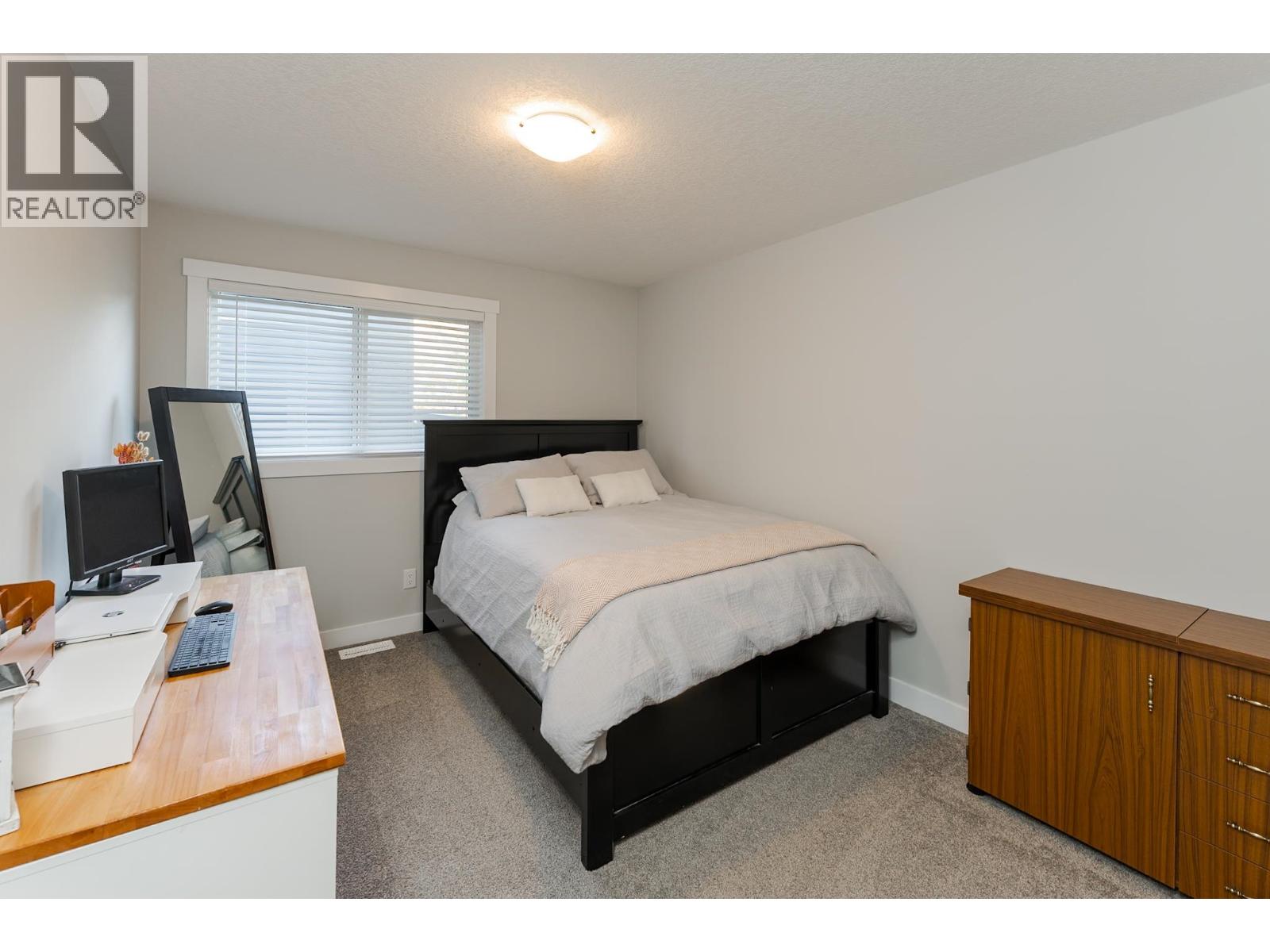 7661 Creekside Way Property Photo 33