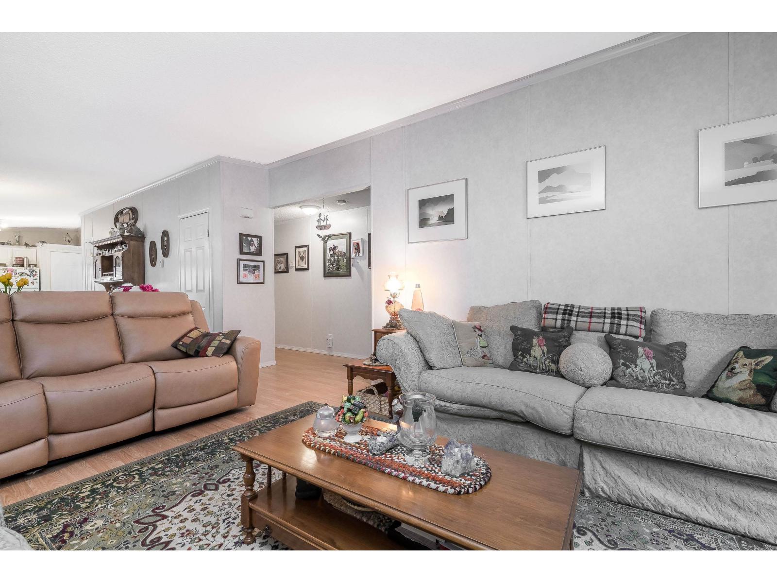 239 27111 0 Avenue Property Photo 8