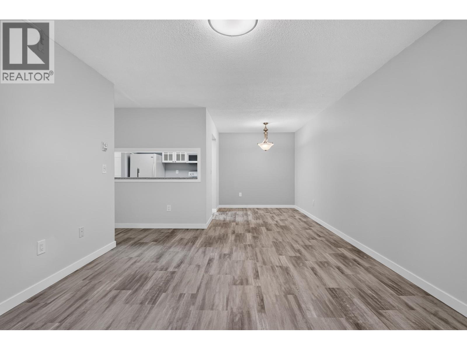 216 7531 Minoru Boulevard Property Photo 15