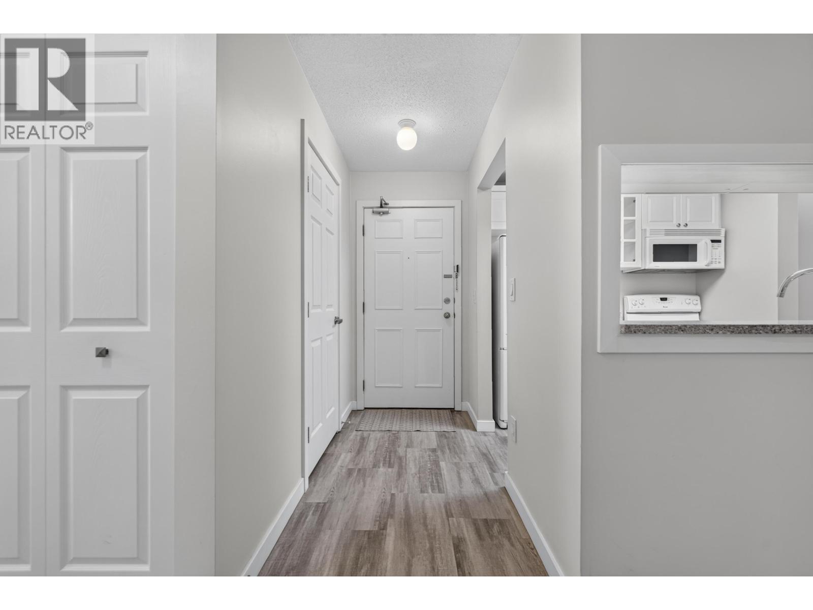 216 7531 Minoru Boulevard Property Photo 20