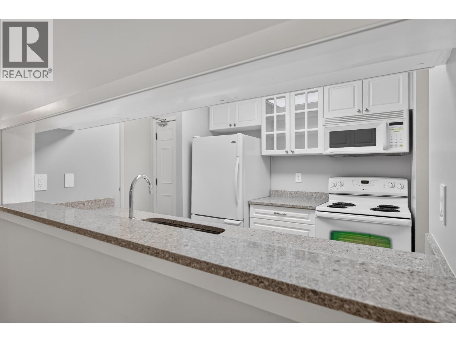 216 7531 Minoru Boulevard Property Photo 22