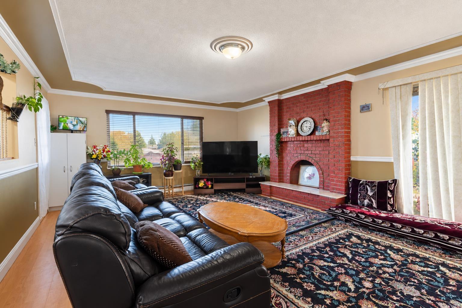 12302 68 Avenue Property Photo 6