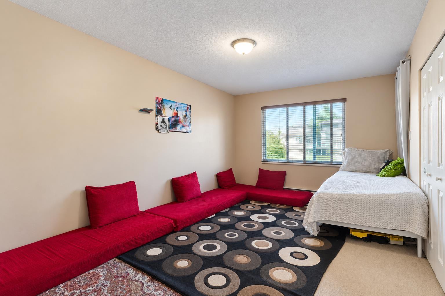 12302 68 Avenue Property Photo 10