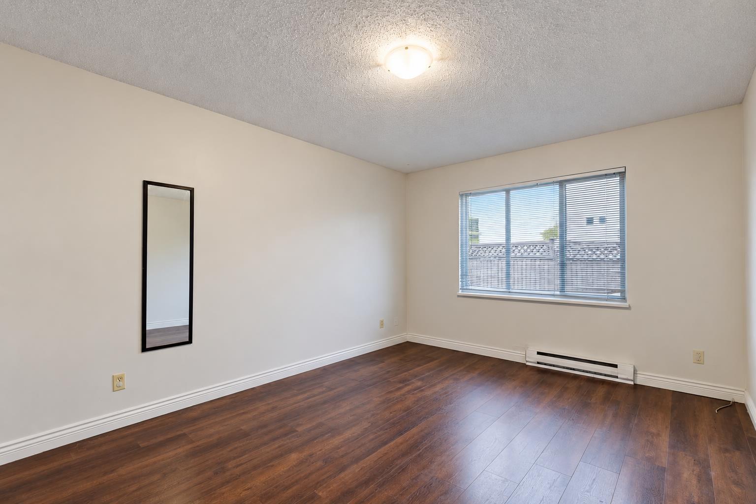 12302 68 Avenue Property Photo 21