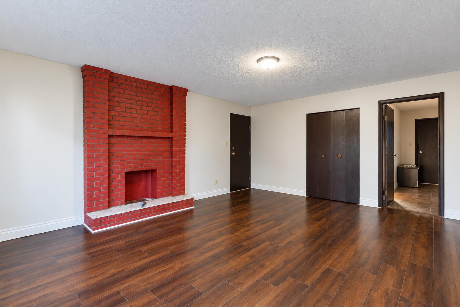 12302 68 Avenue Property Photo 23