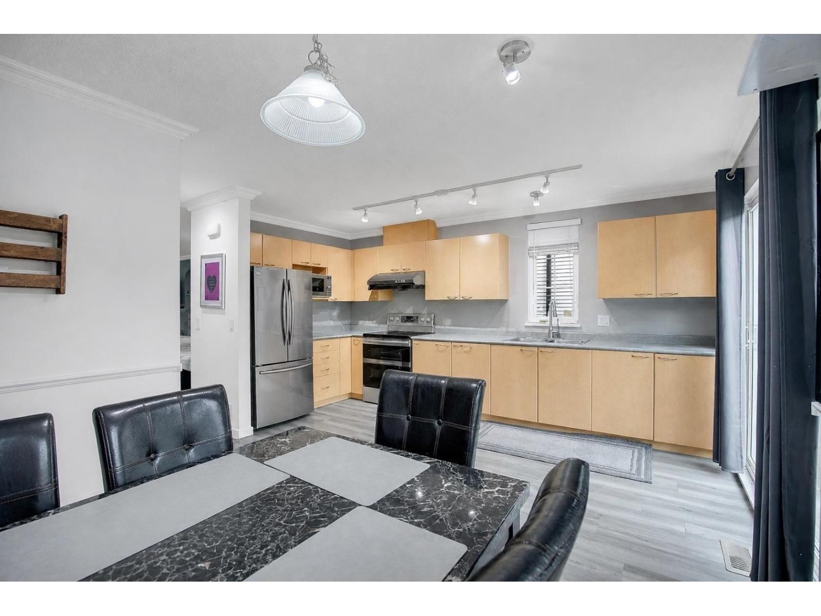 19 12778 66 Avenue Property Photo 13