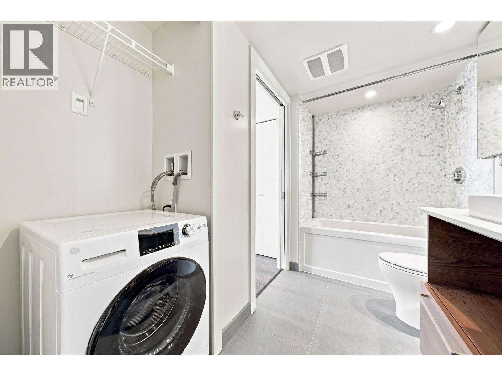 1006 189 Keefer Street Property Photo 10