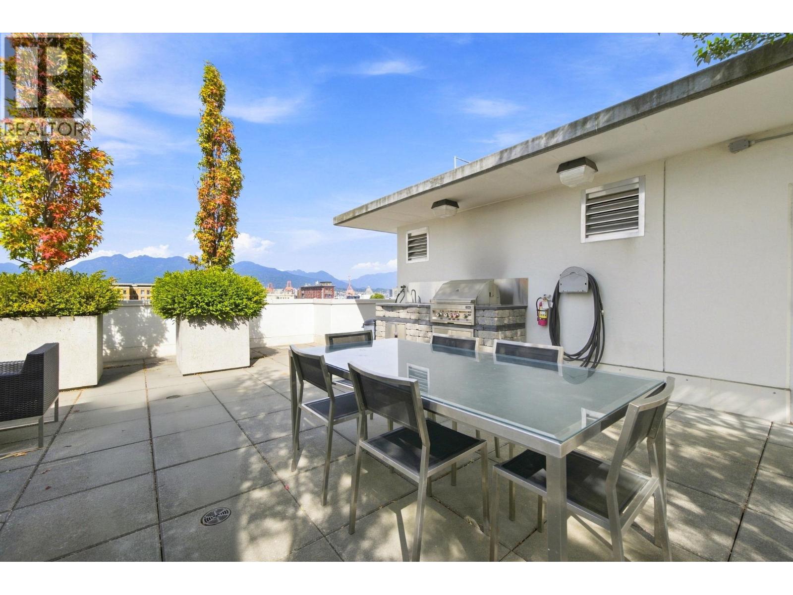 1006 189 Keefer Street Property Photo 14