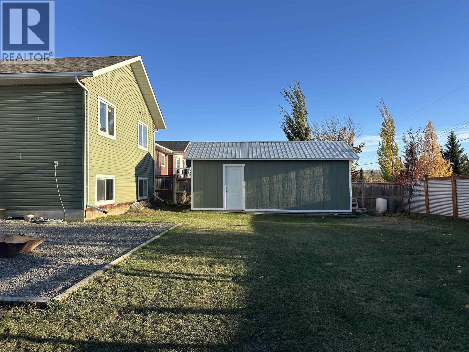 10216 S 97 Street Property Photo 31