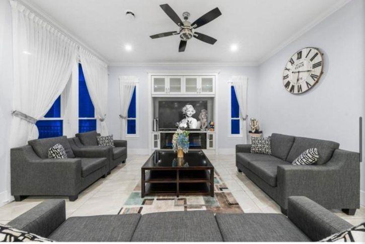 6637 121a Street Property Photo 7