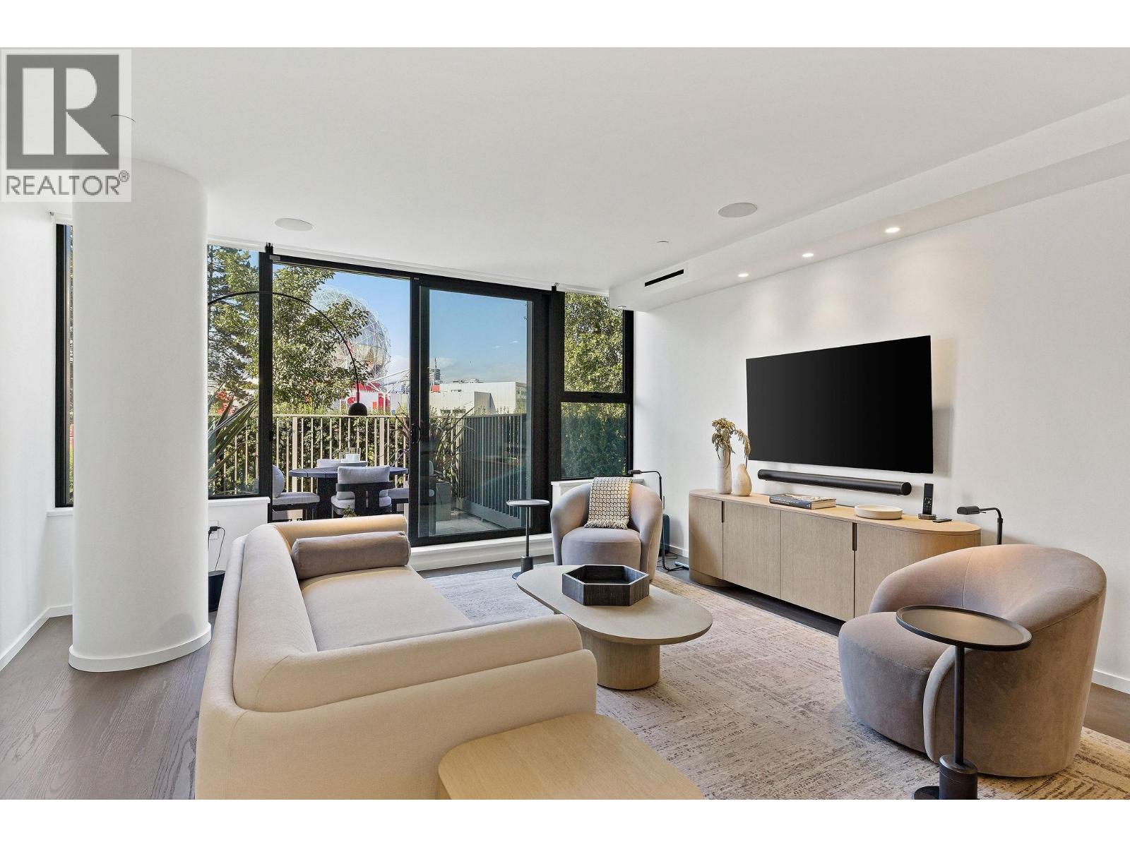 101 1601 Quebec Street Property Photo 15