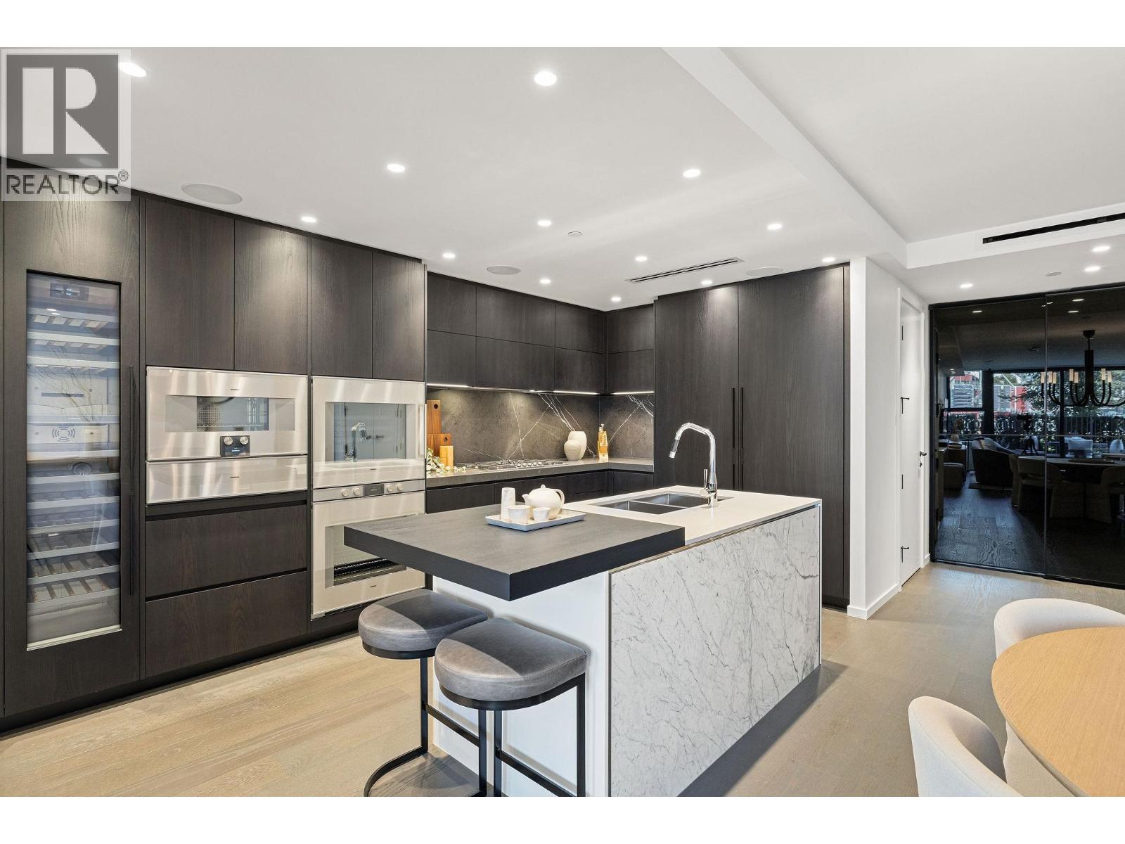 101 1601 Quebec Street Property Photo 19