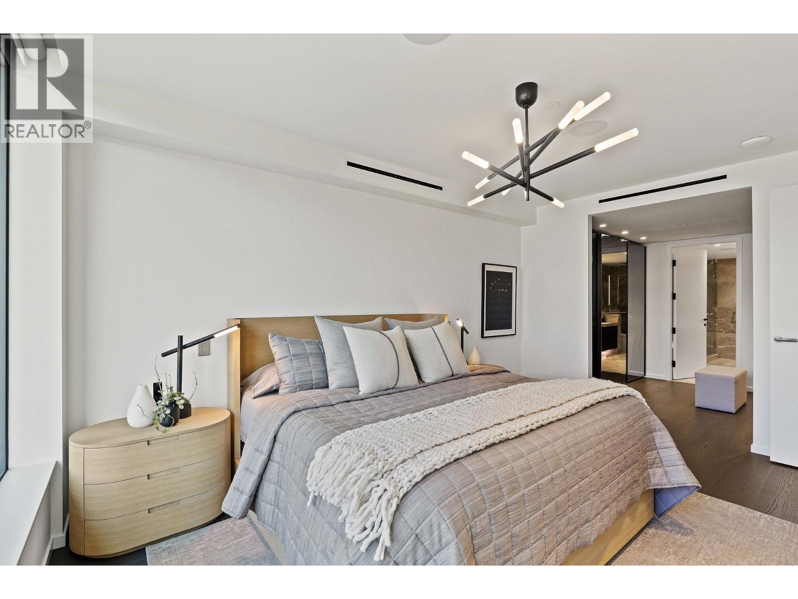101 1601 Quebec Street Property Photo 24
