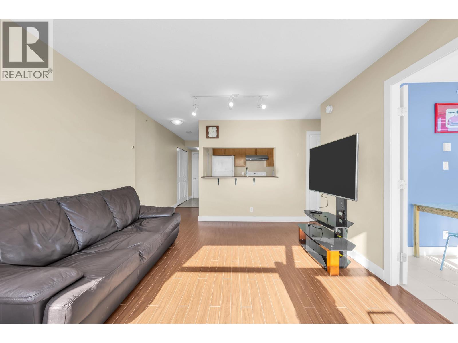 2702 5380 Oben Street Property Photo 13