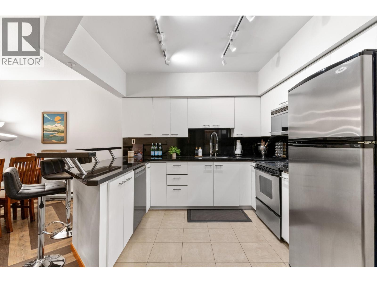 102 4821 Spearhead Drive Property Photo 1
