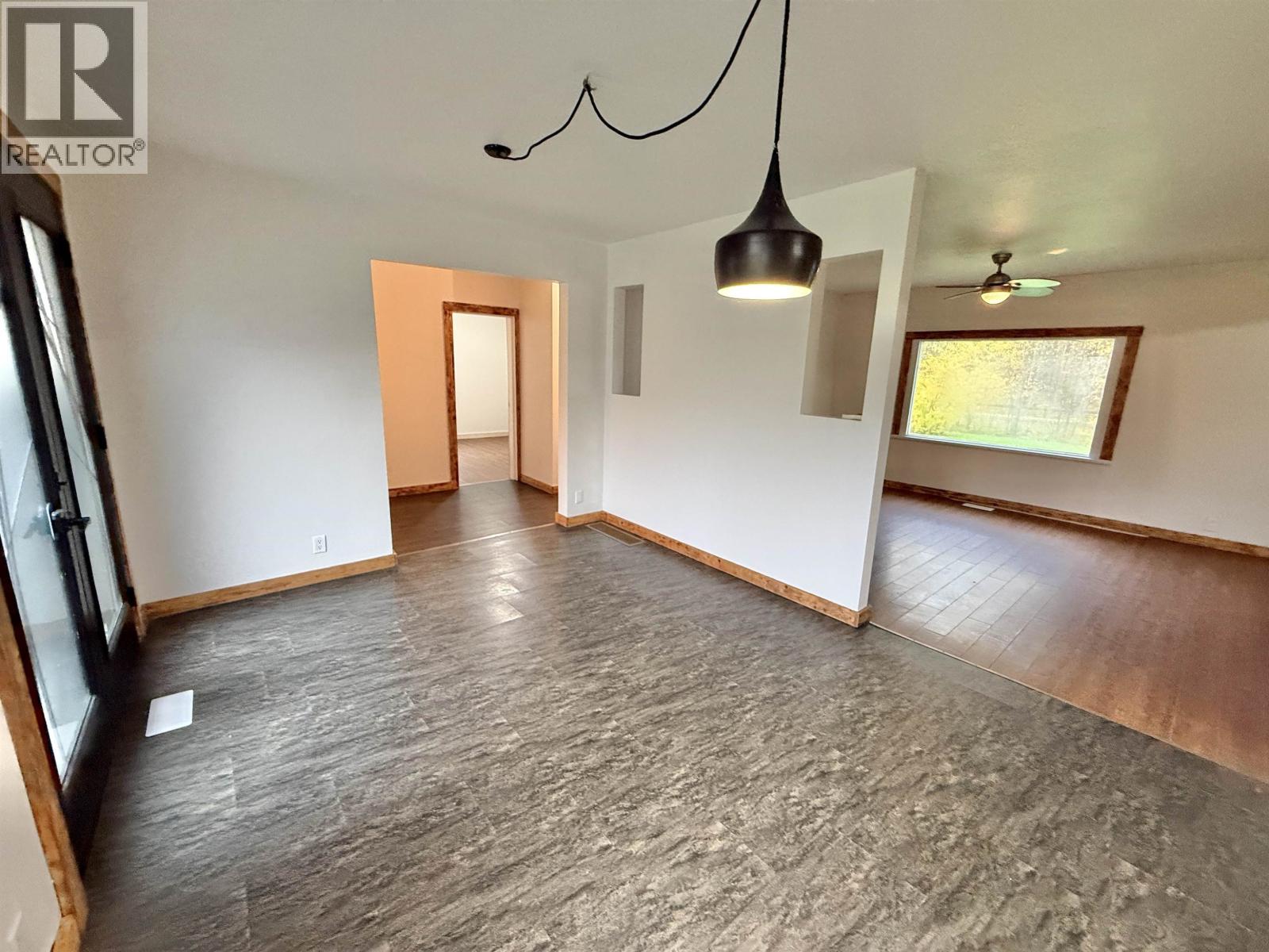 3925 Aird Road Property Photo 18