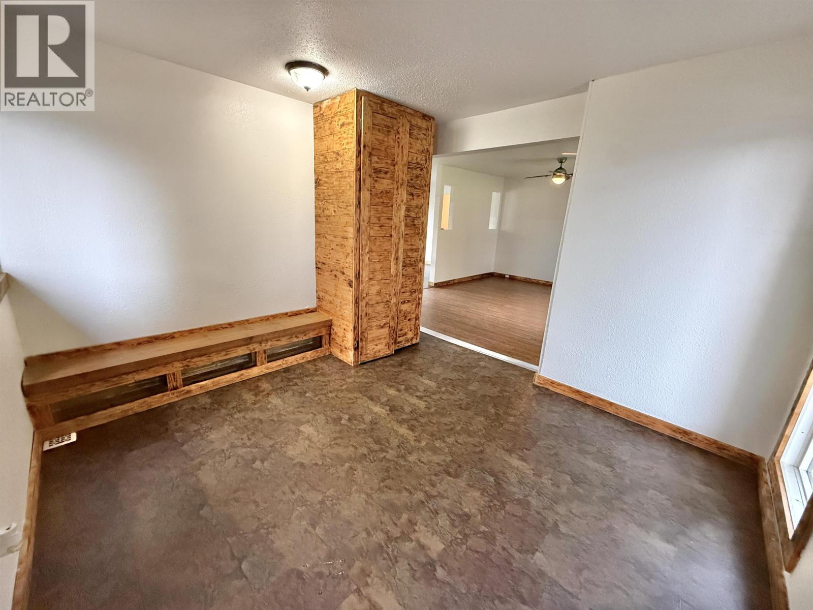 3925 Aird Road Property Photo 21