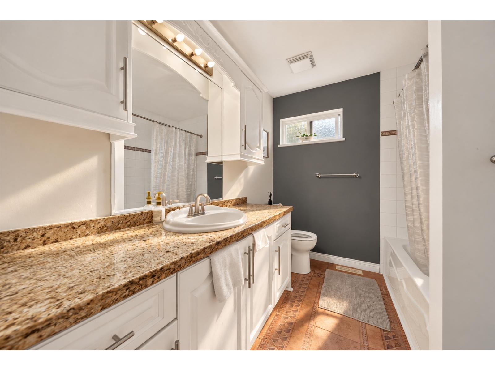 10462 Wiltshire Boulevard Property Photo 14