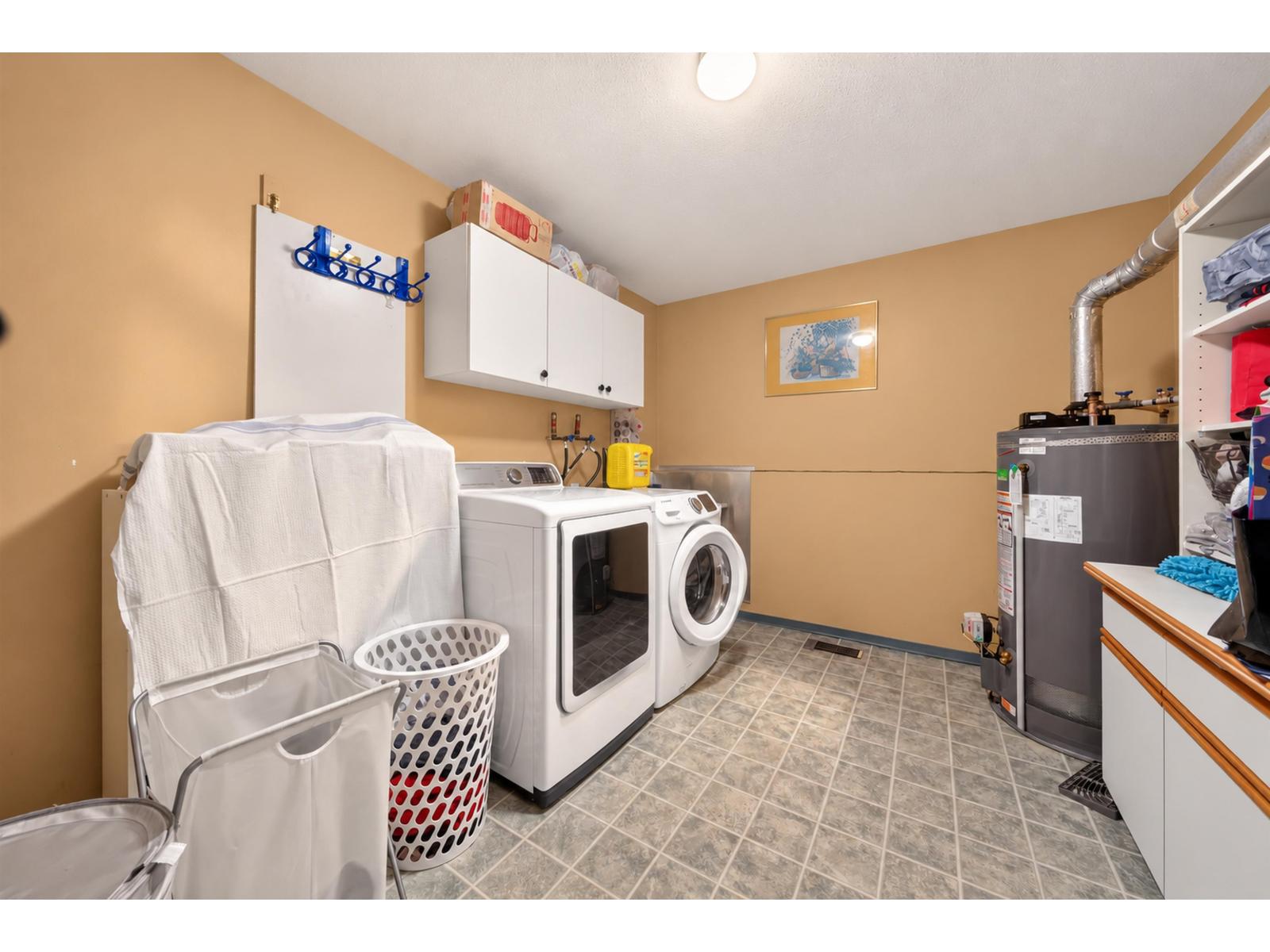 10462 Wiltshire Boulevard Property Photo 17