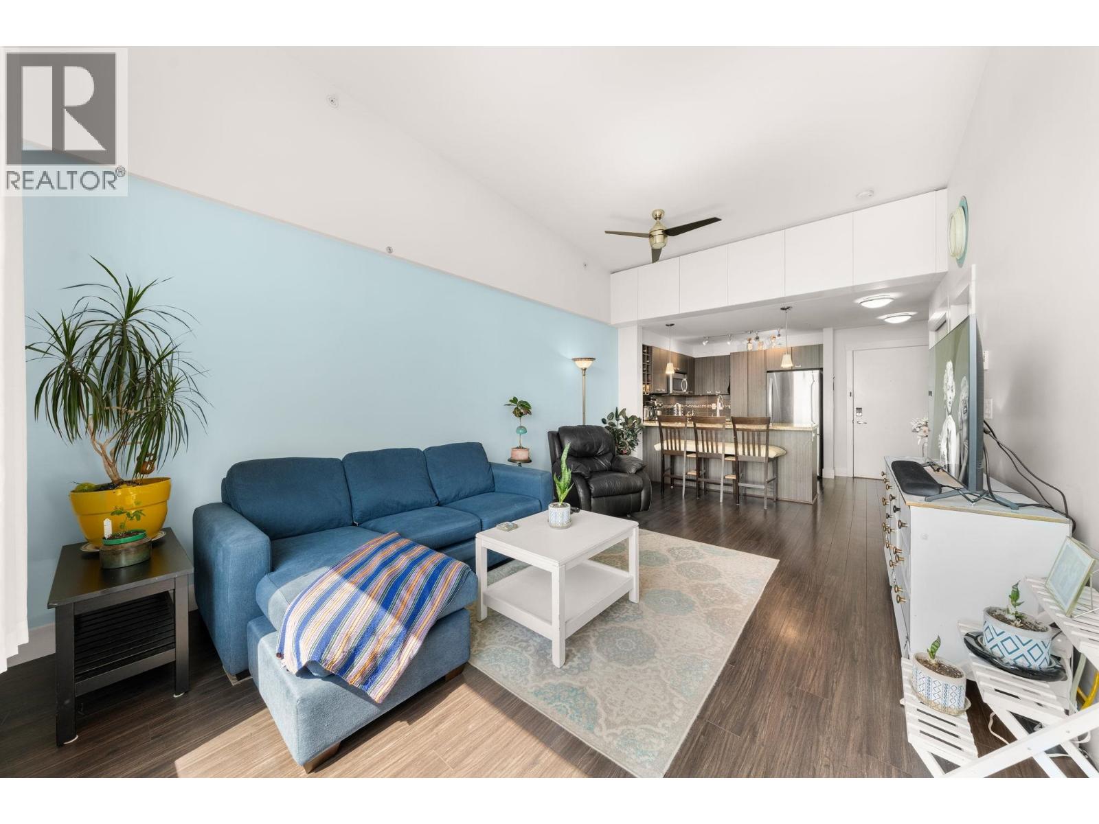 302 709 12th Street Property Photo 14