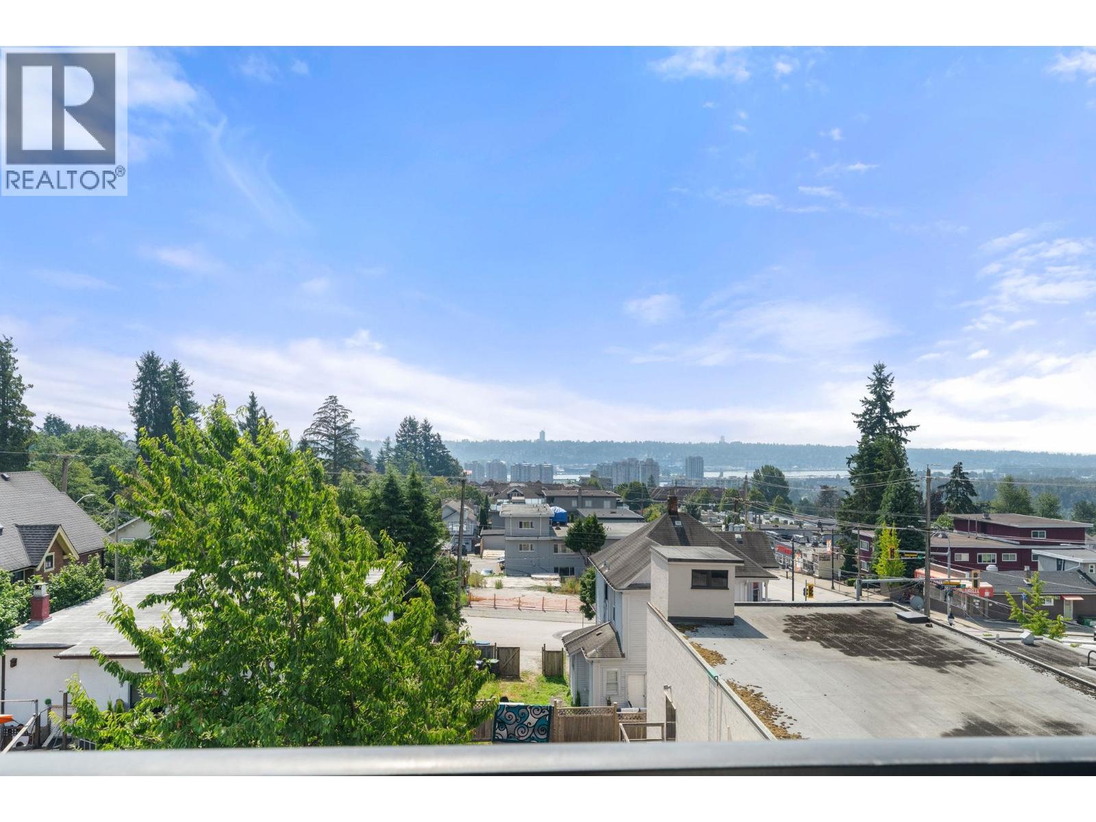 302 709 12th Street Property Photo 29