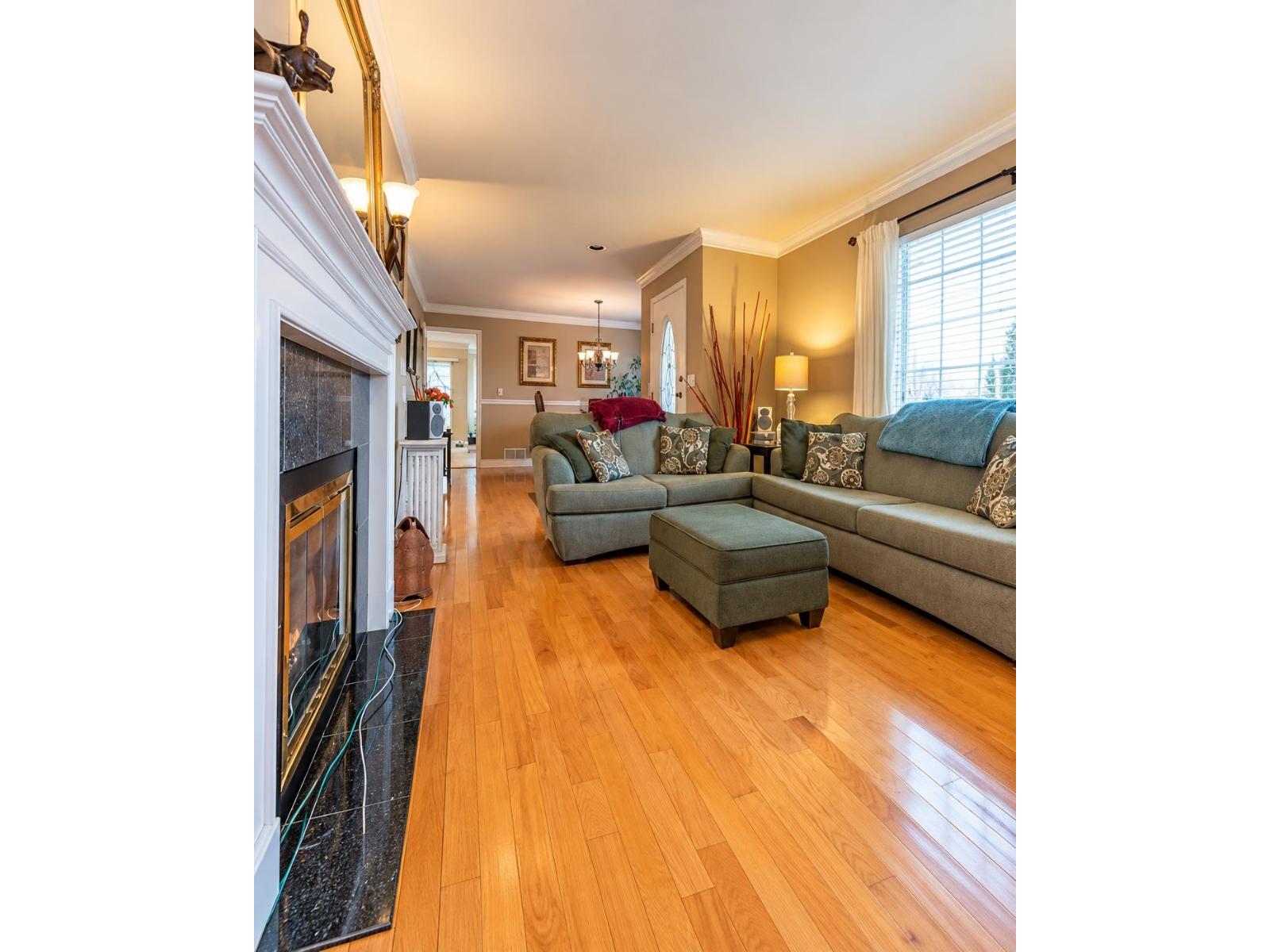 16490 84a Avenue Property Photo 6
