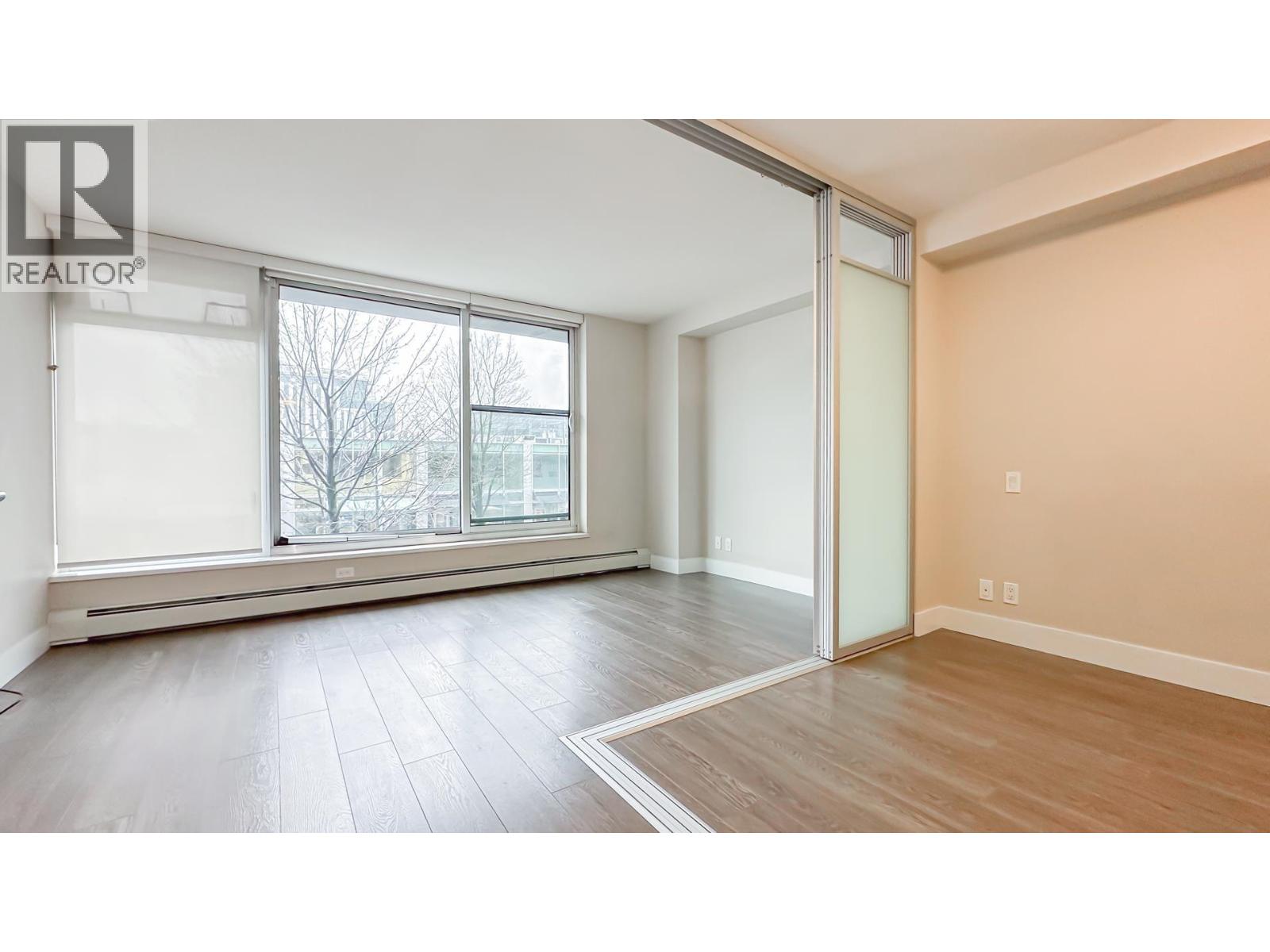 R3174037 Property Photo 10